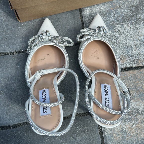 Steve Madden a viable white heels - Picture 2 of 11